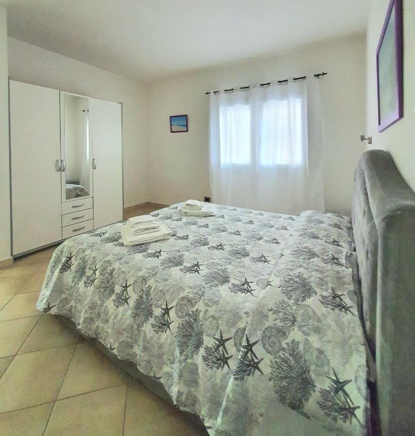 Dommos - Limone Appartement Orosei Buitenkant foto